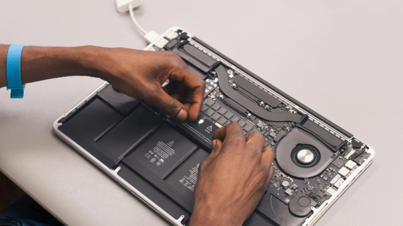 Artikel service laptop